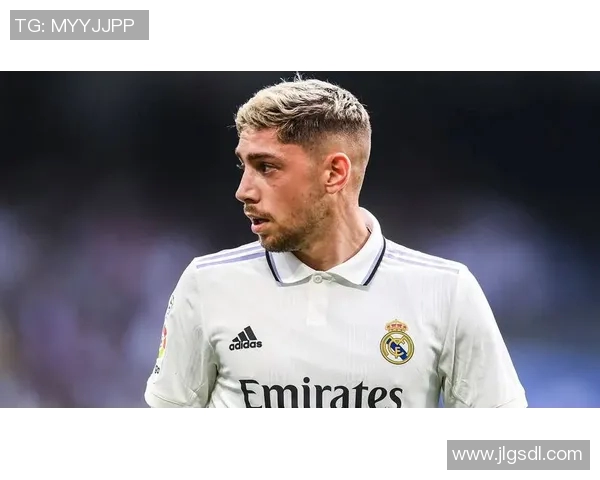 巴尔韦德领衔中场革新 探索现代足球中场核心的多维价值