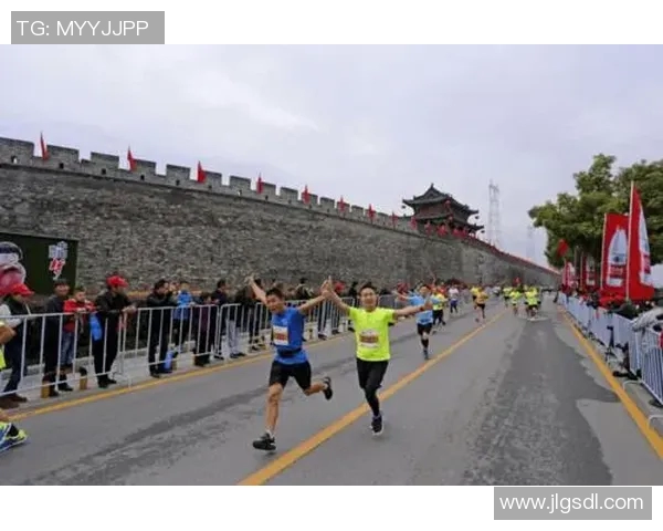 城市马拉松积分赛中北京街舞队以98分稳居榜首引发热议 城市马拉松积分赛中北京街舞队以98分稳居榜首引发热议