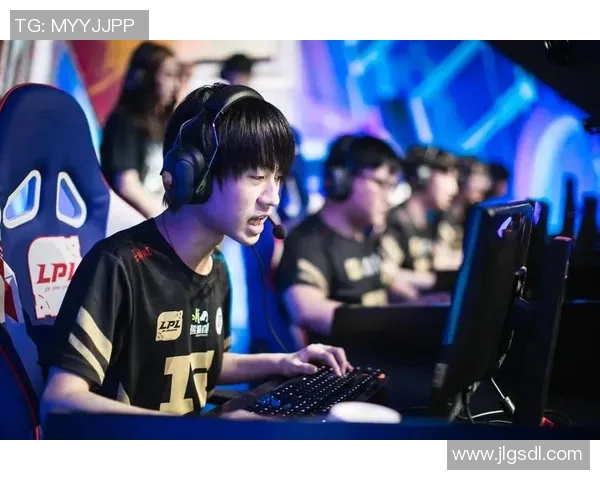 英雄联盟盛宴揭秘RNG战队状态与未来发展潜力分析