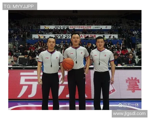 深圳CBA球队全名:球队介绍与历史背景 深圳CBA球队全名:球队介绍与历史背景