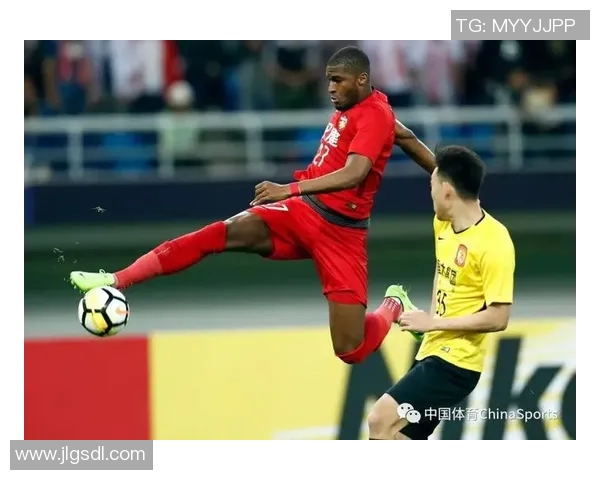 权健与恒大巅峰对决CCTV5直播精彩赛事全程回顾 权健与恒大巅峰对决CCTV5直播精彩赛事全程回顾