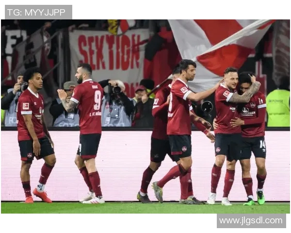 比勒费尔德迎战达姆施塔特争夺德乙联赛关键三分的精彩对决